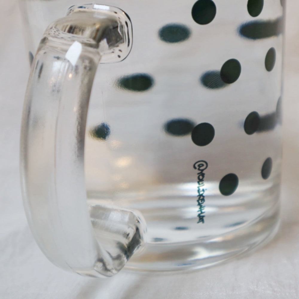 Black dot glass mug (gloss)