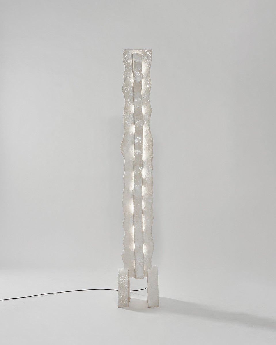 Incomodo - Park Soyee 박소의 - CAVA LIFE