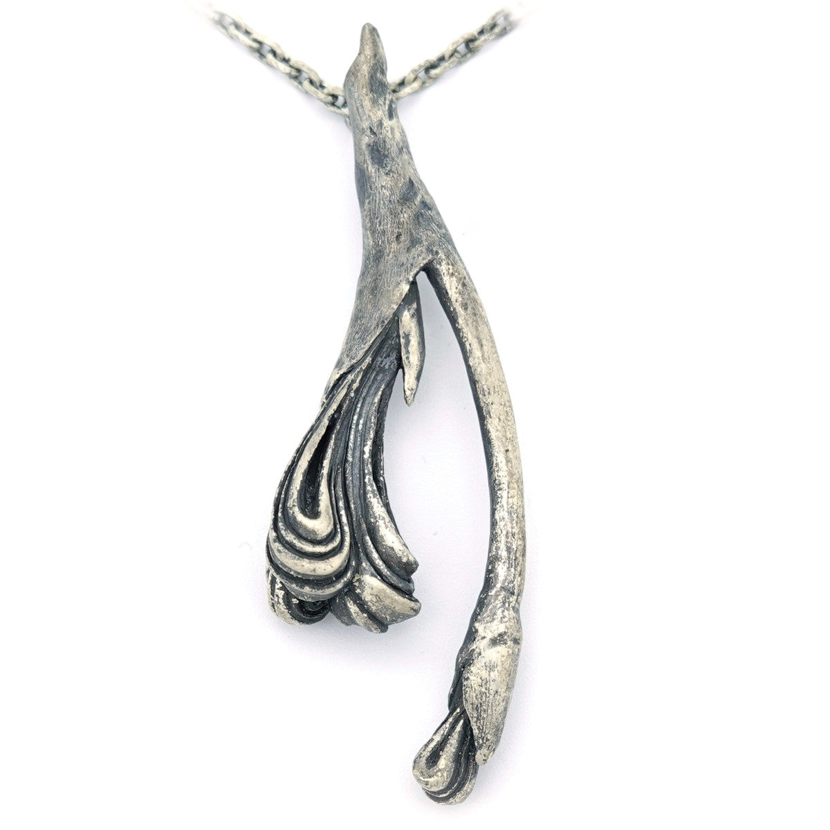 덜 피어난 프리지아.[ necklace ] - O-DAE - CAVA LIFE