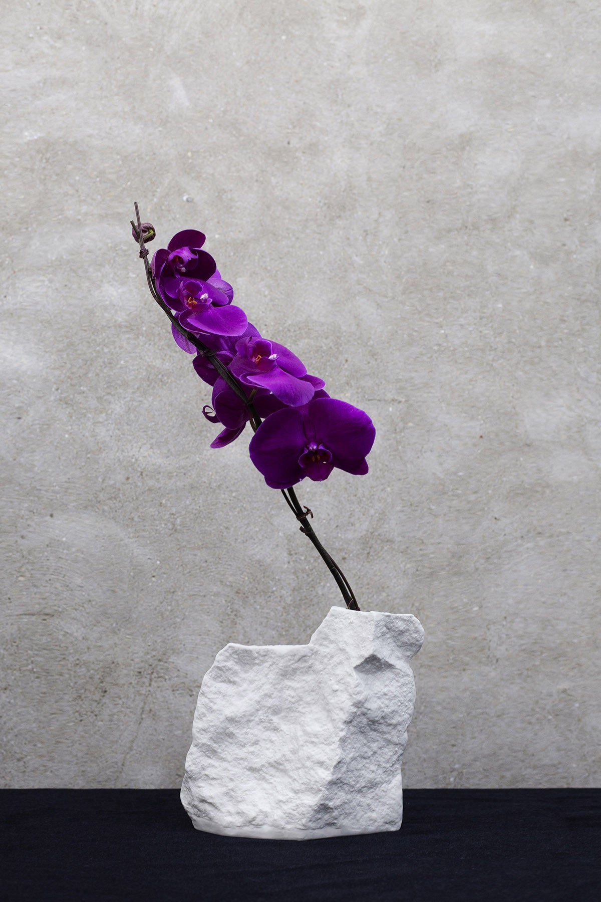 SAI 001 백토 꽃병 - SAI 사이 - CAVA LIFE