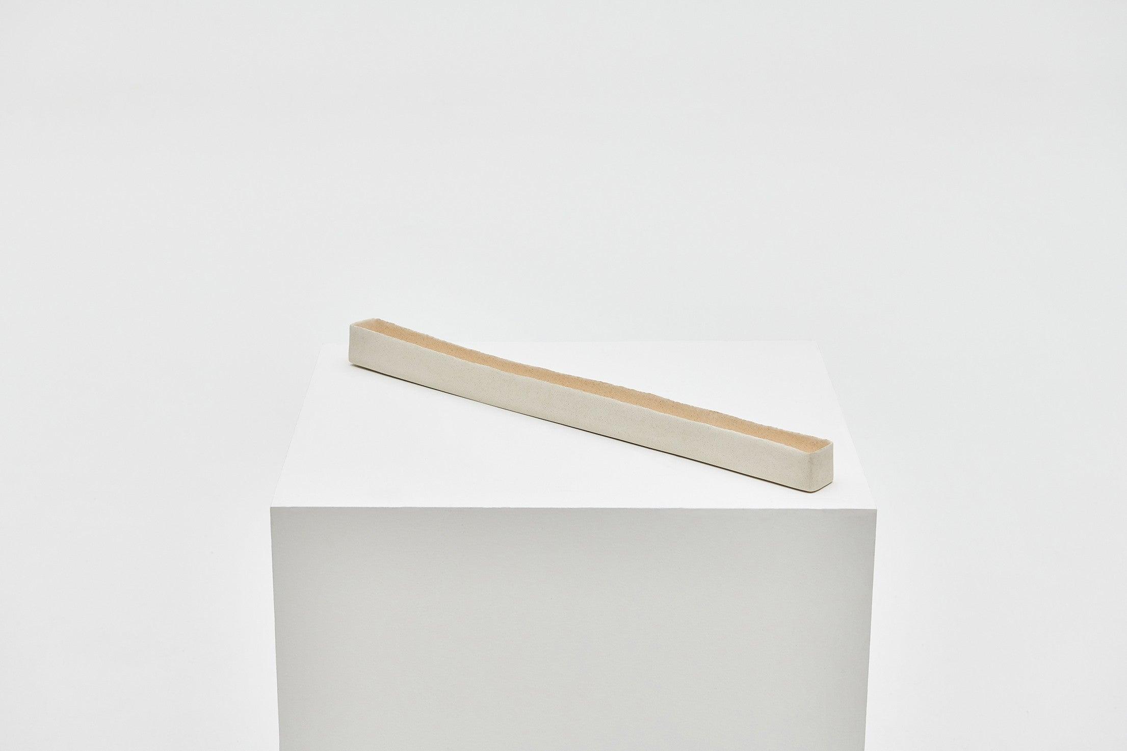 긴 점박이 베이지 네모 - Muljilsegye 물질세계 物質世界 - CAVA LIFE