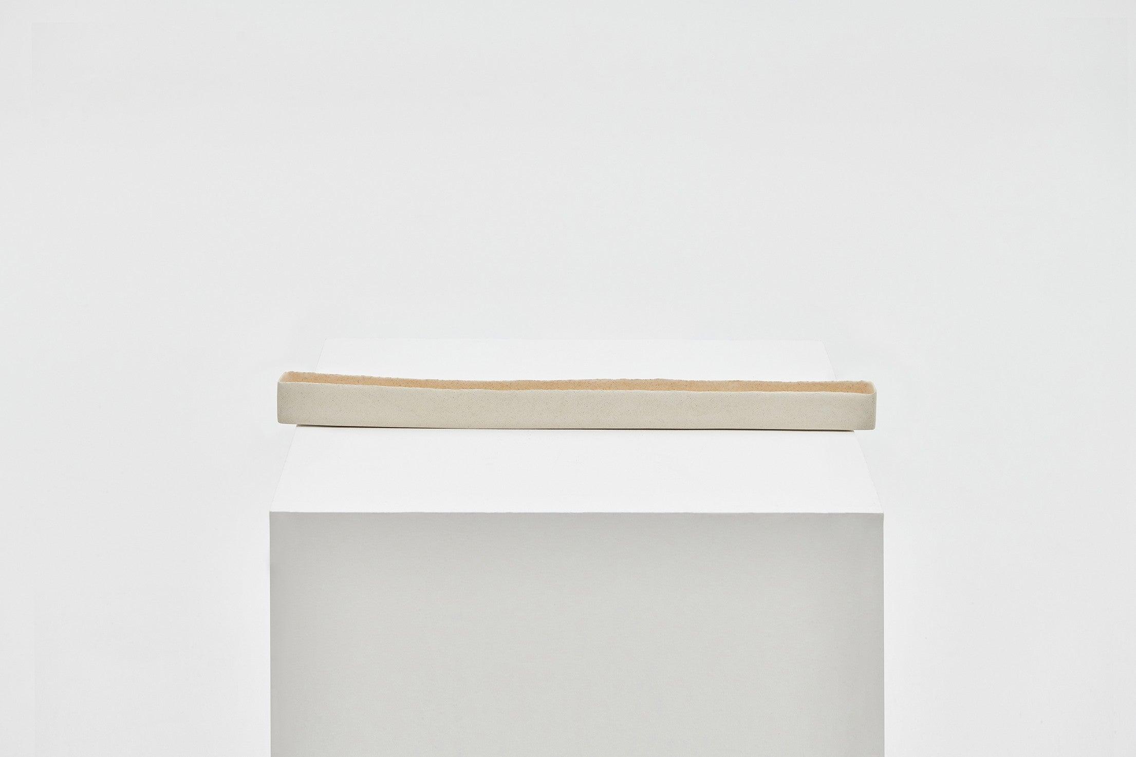 긴 점박이 베이지 네모 - Muljilsegye 물질세계 物質世界 - CAVA LIFE