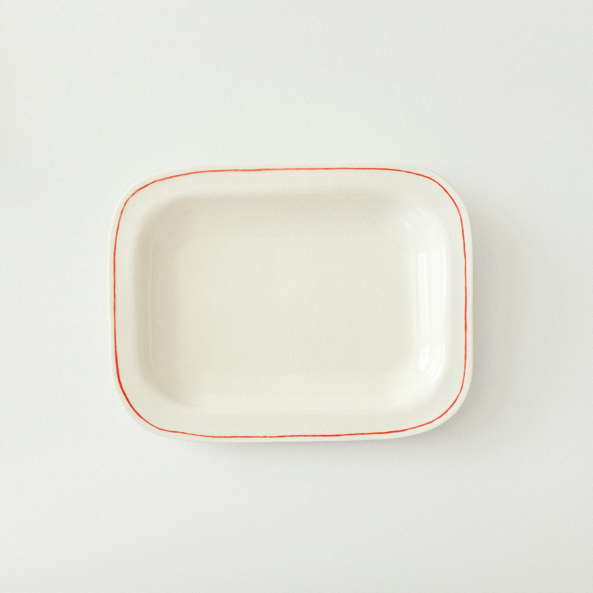 레드커런트 사각 접시 - LILY CERAMICS 백합도자기 - CAVA LIFE