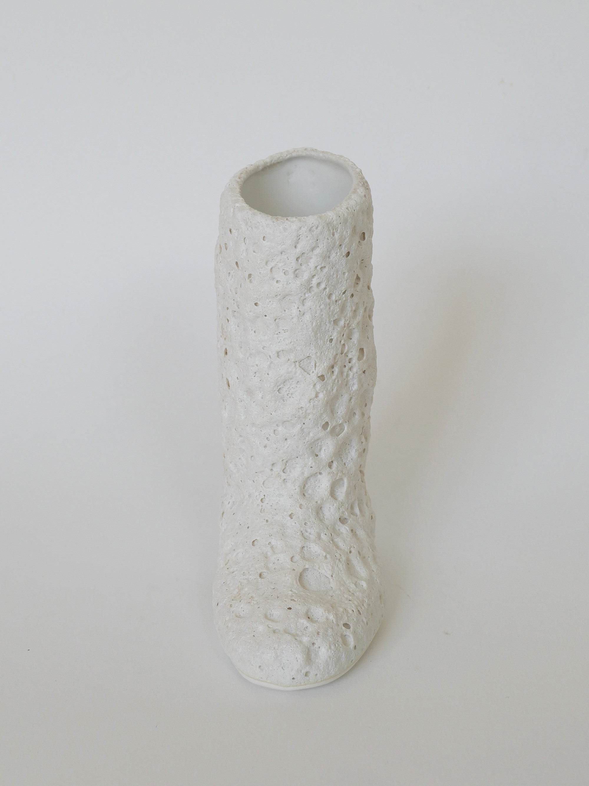 부츠화병 - 화이트 - siyuhada 시유하다 - CAVA LIFE